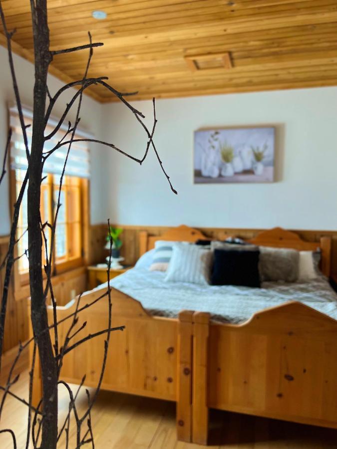 Au Poste De Traite Inn 3*
